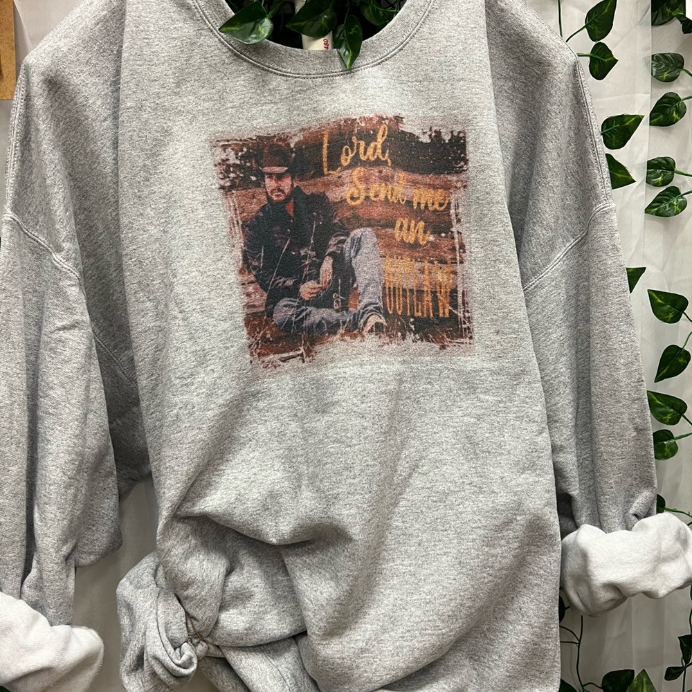 Yellowstone sweatshirt NEW